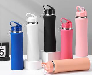 Garrafa térmica 750ml com 50pcs